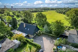 Villa på Digterparken 26, 2750 Ballerup