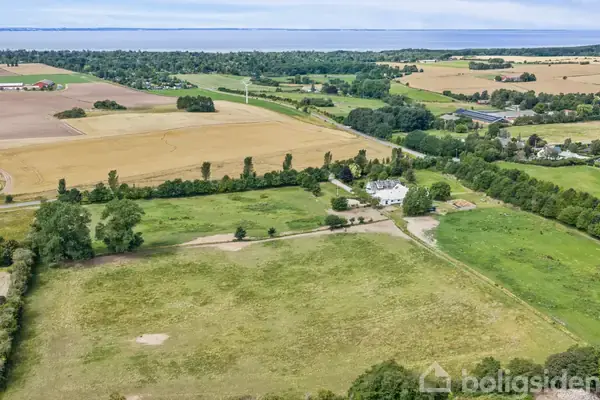 Landejendom på Landerslevvej 110, 3630 Jægerspris