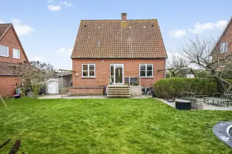 Villa på Nymarksvej 54, 5800 Nyborg