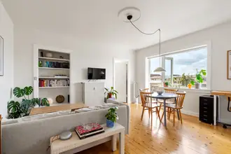 Ejerlejlighed på Emdrupvej 153, 2. mf., 2400 København NV