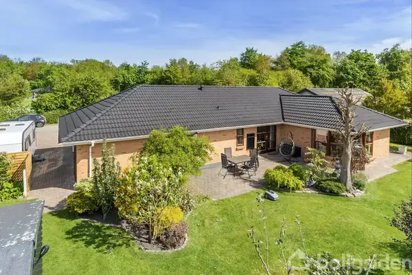 Villa på Lindenovsvej 15, 9330 Dronninglund
