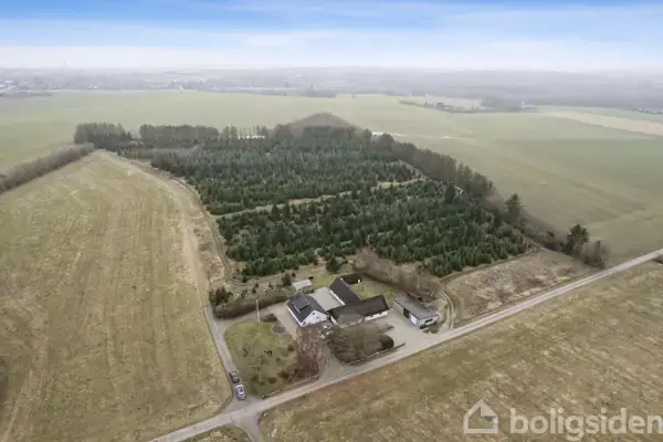 Planteavlsgård/-jord på Erbækvej 21, 8380 Trige