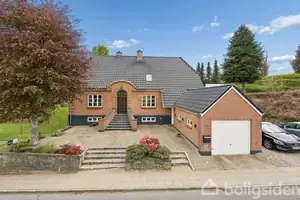 Villa på Vinkelgårdsvej 1, 6040 Egtved