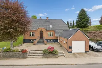 Villa på Vinkelgårdsvej 1, 6040 Egtved