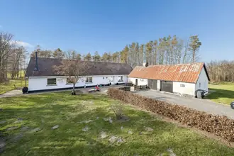 Villa på Bredholtvej 6, 9330 Dronninglund