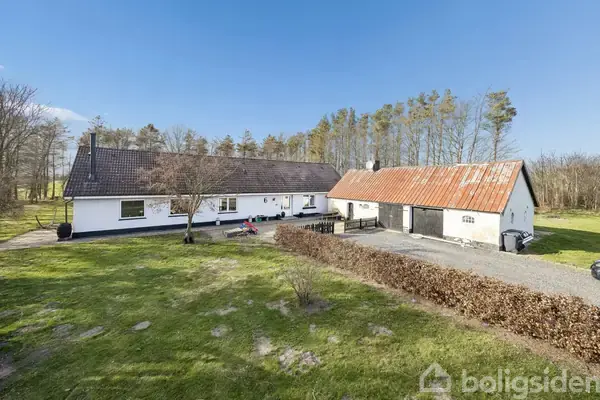 Villa på Bredholtvej 6, 9330 Dronninglund