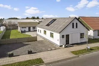 Villa på Hovedgaden 21, Ingstrup, 9480 Løkken