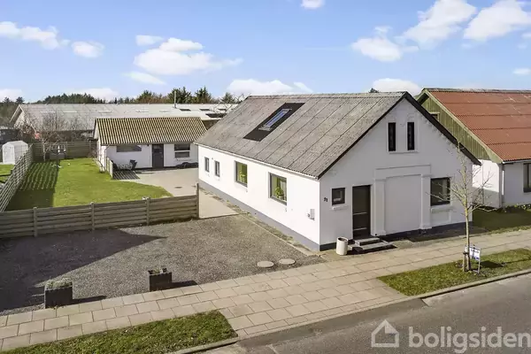 Villa på Hovedgaden 21, 9480 Løkken