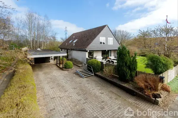 Villa på Kastanielunden 42, 6705 Esbjerg Ø