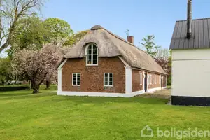 Landejendom på Krøjgårdvej 4, 7400 Herning