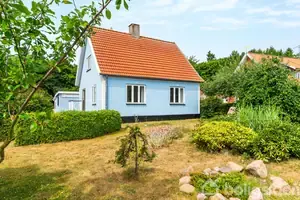 Villa på Skovgårdsvejen 27, 3700 Rønne