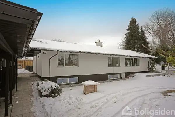 Villa på Ringstedvej 229, 4300 Holbæk