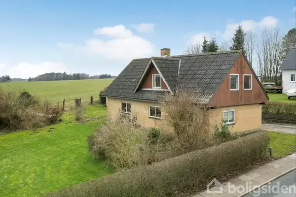 Villa på Sølvgade 54, 9700 Brønderslev