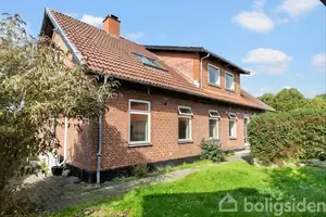 Villa på Postvej 1, 4654 Faxe Ladeplads