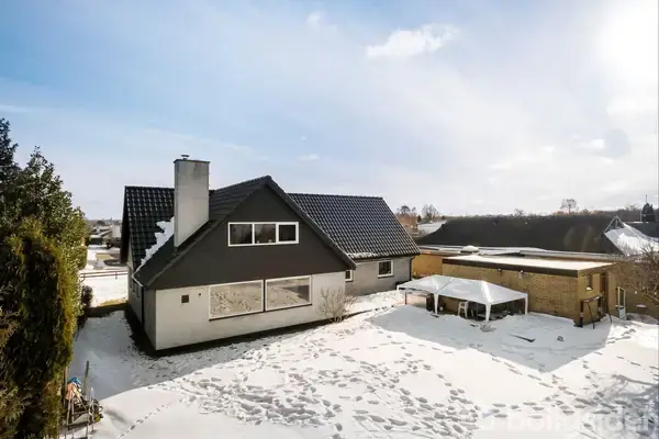 Villa på Ålholmparken 164, 3400 Hillerød