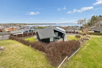 Fritidshus på Lindeparken 14, Følle Strand, 8410 Rønde