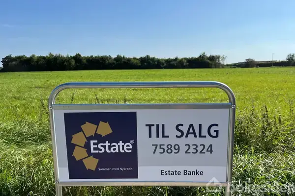 Helårsgrund på Stensmarksvej 2, 8723 Løsning