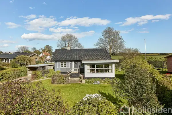 Villa på Kattrupmade 1, 8732 Hovedgård