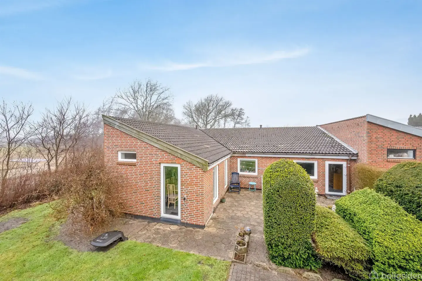 Indflytningsklar bolig beliggende midt i byen