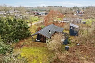 Fritidshus på Svinget 32, Skovgårde, 8961 Allingåbro