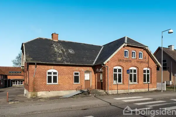 Villa på Hovedgaden 42, 4350 Ugerløse