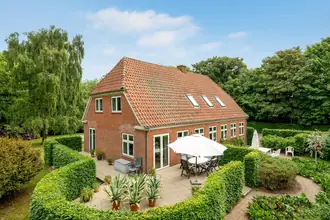 Villa på Høgsbrovej 72, Råhede, 6760 Ribe