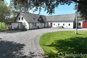Landejendom på Blåkildevej 35, 9352 Dybvad