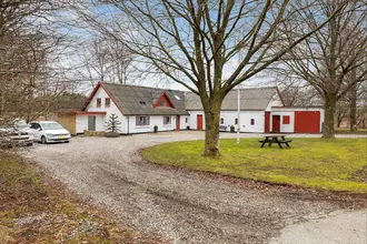 Landejendom på Blåkildevej 35, Brønden, 9352 Dybvad