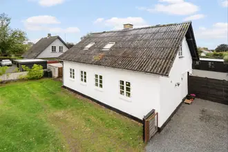 Villa på Hovedvejen 16, Øm, 4000 Roskilde