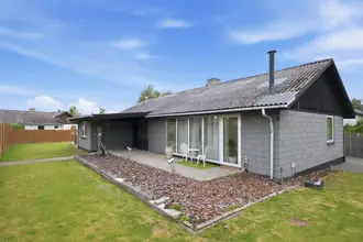 Villa på Vinkelvænget 5, 4652 Hårlev