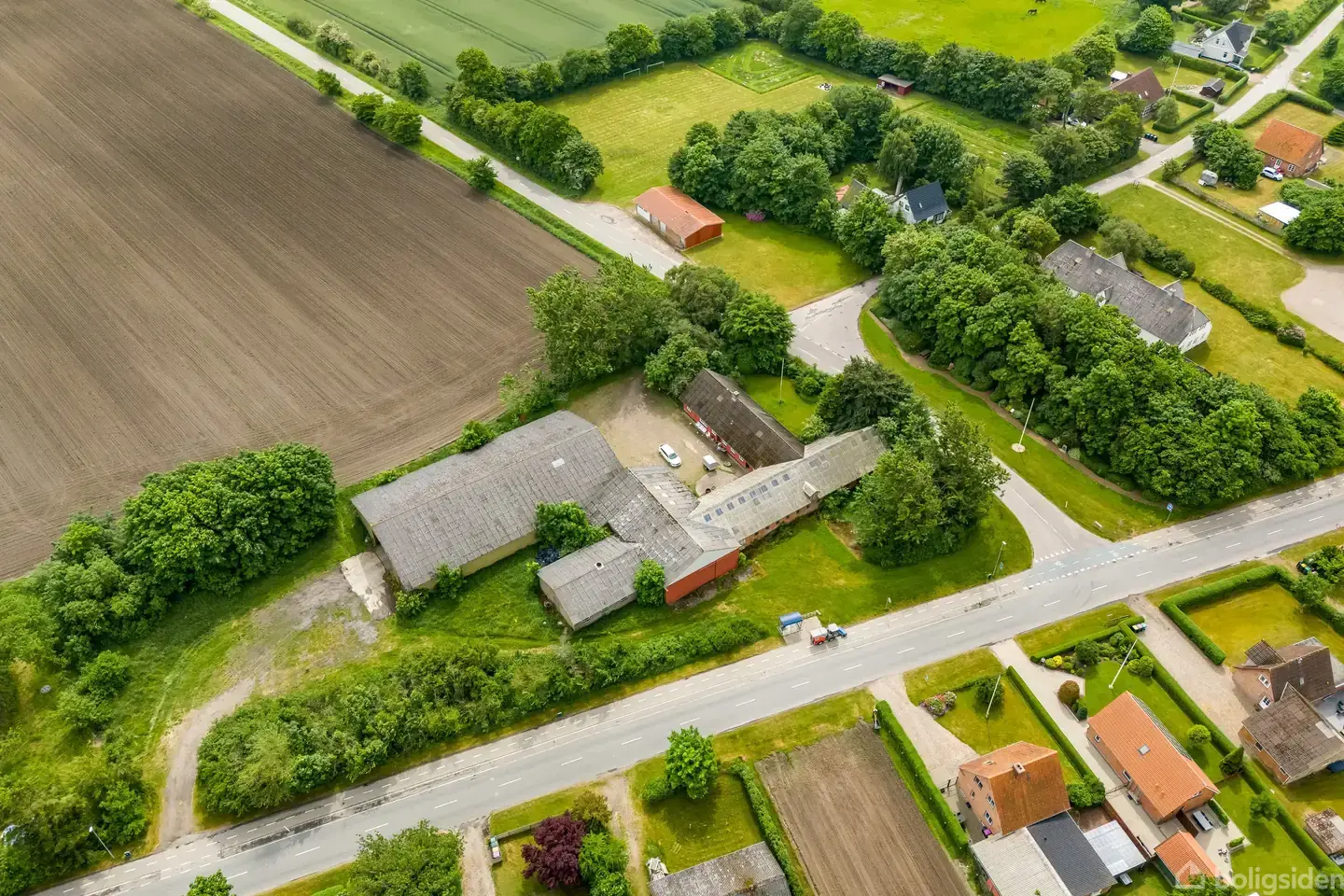 Mulighedsrig landejendom tæt på Skærbæk!