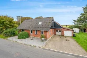 Villa på Dejbjergvej 20, Dejbjerg, 6900 Skjern