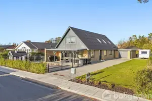 Villa på Poulsgade 11, 9320 Hjallerup