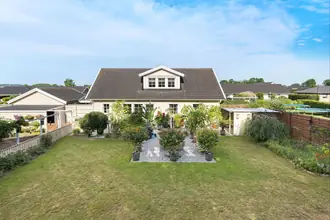 Villa på Idrætsvej 18, 4532 Gislinge