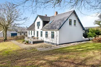 Villa på Guldbækvej 137, Hæsum, 9530 Støvring