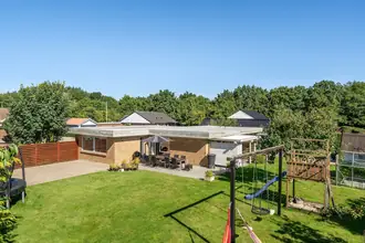 Villa på Ivigtutvej 14, 6715 Esbjerg N