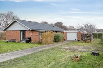 Villa på Ahornvej 1, 9240 Nibe