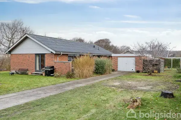 Villa på Ahornvej 1, 9240 Nibe