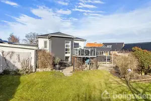 Villa på Holmbovej 30, 9900 Frederikshavn