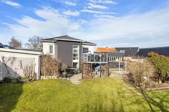 Villa på Holmbovej 30, 9900 Frederikshavn