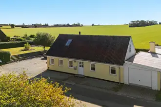 Villa på Bjeragervej 64, Bjerager, 8300 Odder