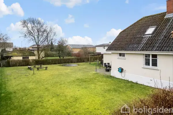 Villa på Nymøllevej 107, 9240 Nibe