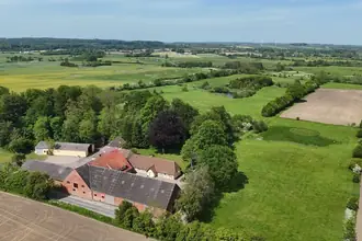 Landejendom på Gravvængevej 6, 5882 Vejstrup