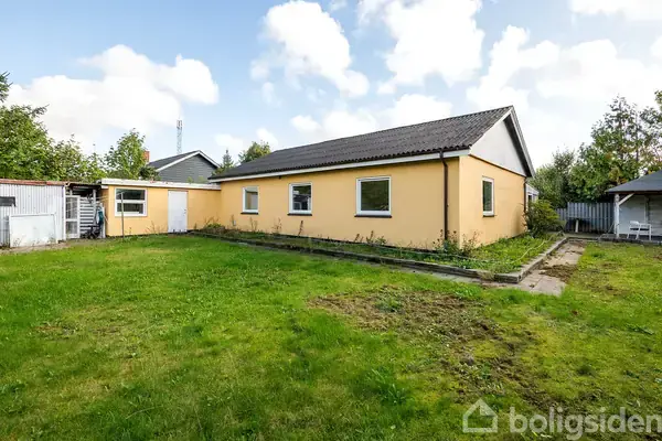 Villa på Mølholmvej 3, 7280 Sønder Felding