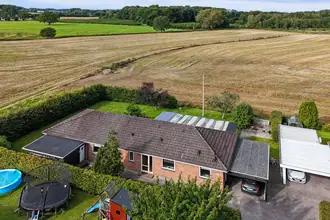 Villa på Kirkestien 12, Nørre Lyndelse, 5792 Årslev