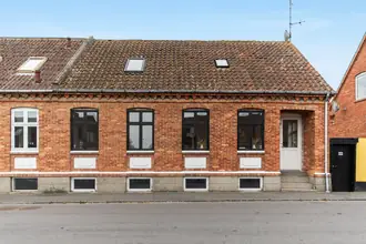 Rækkehus på Nybyvej 24, Aakirkeby, 3720 Aakirkeby