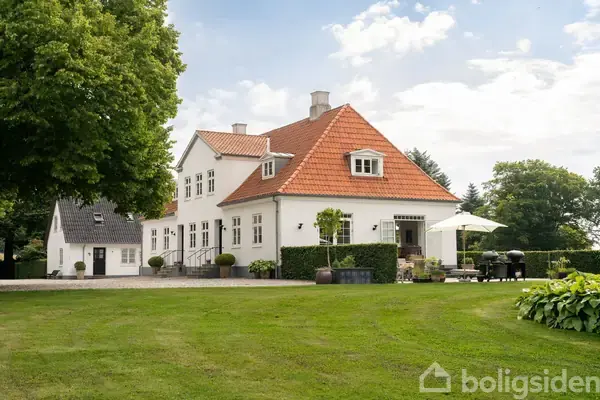 Landejendom på Balevej 72A, 8410 Rønde
