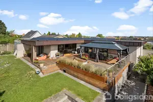 Villa på Helgenæsvej 64, 4700 Næstved