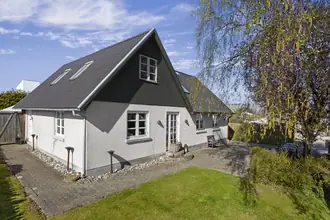 Villa på Lindevej 1, Strøby Egede, 4600 Køge
