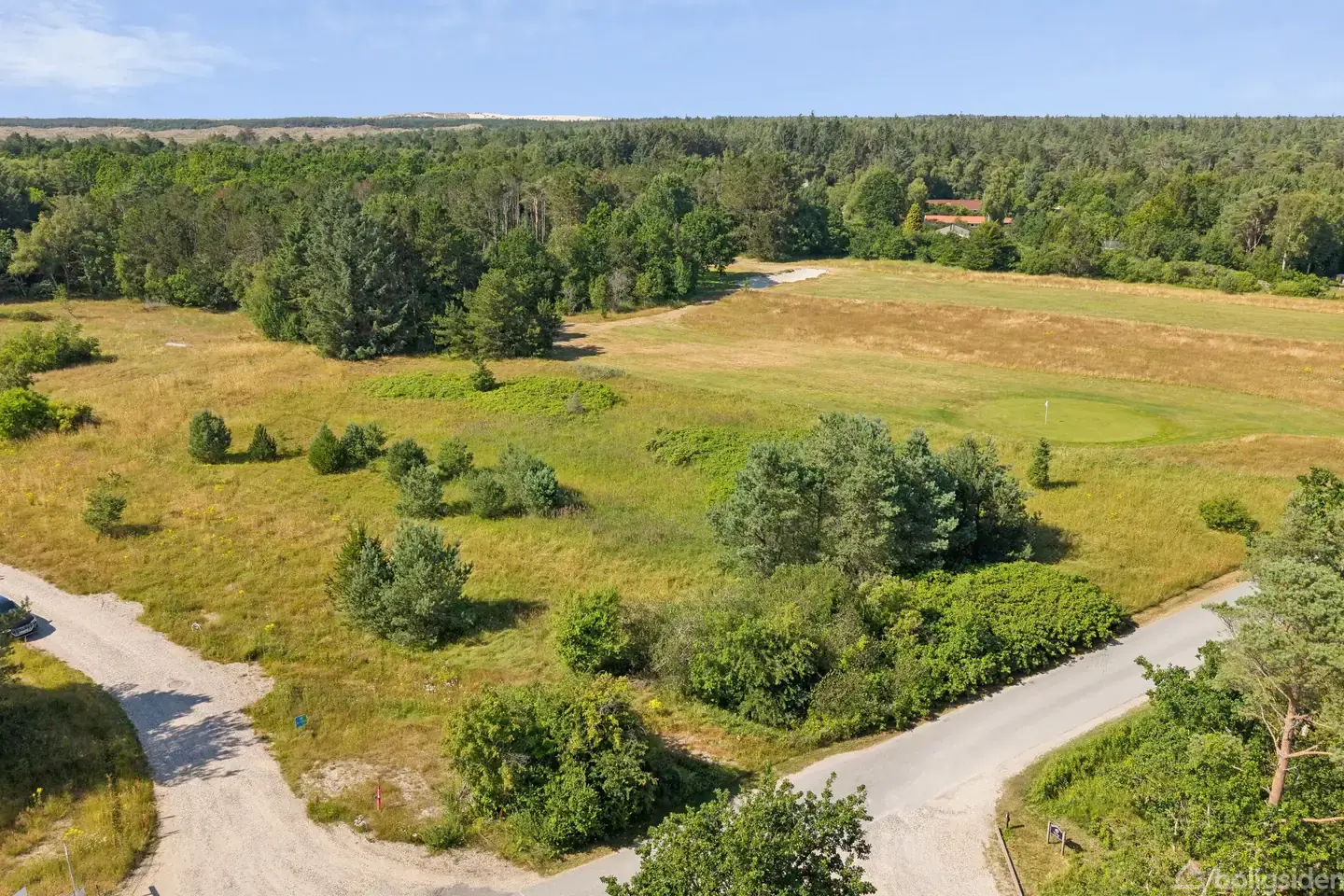 STOR NATURGRUND VED HVIDE KLIT GOLFBANE - Visning 5